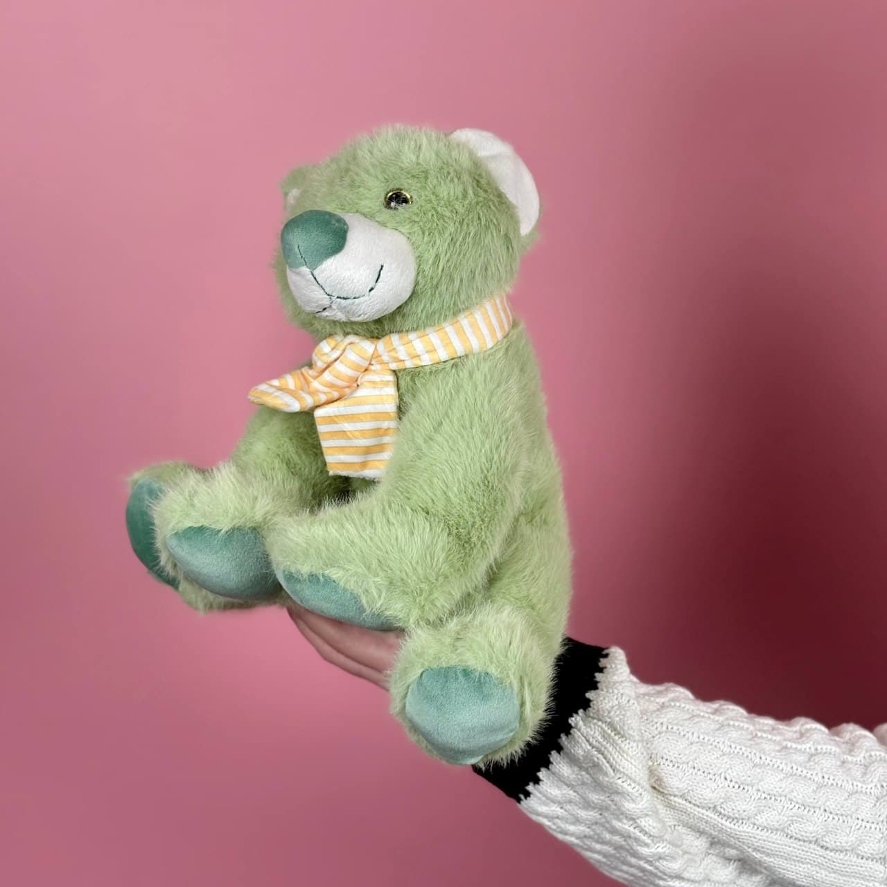 Игрушка мягконабивная ТМ "Relana" Мишка зеленый в шарфике, 25 см, в/п 25*22*22 см — миниатюра 2