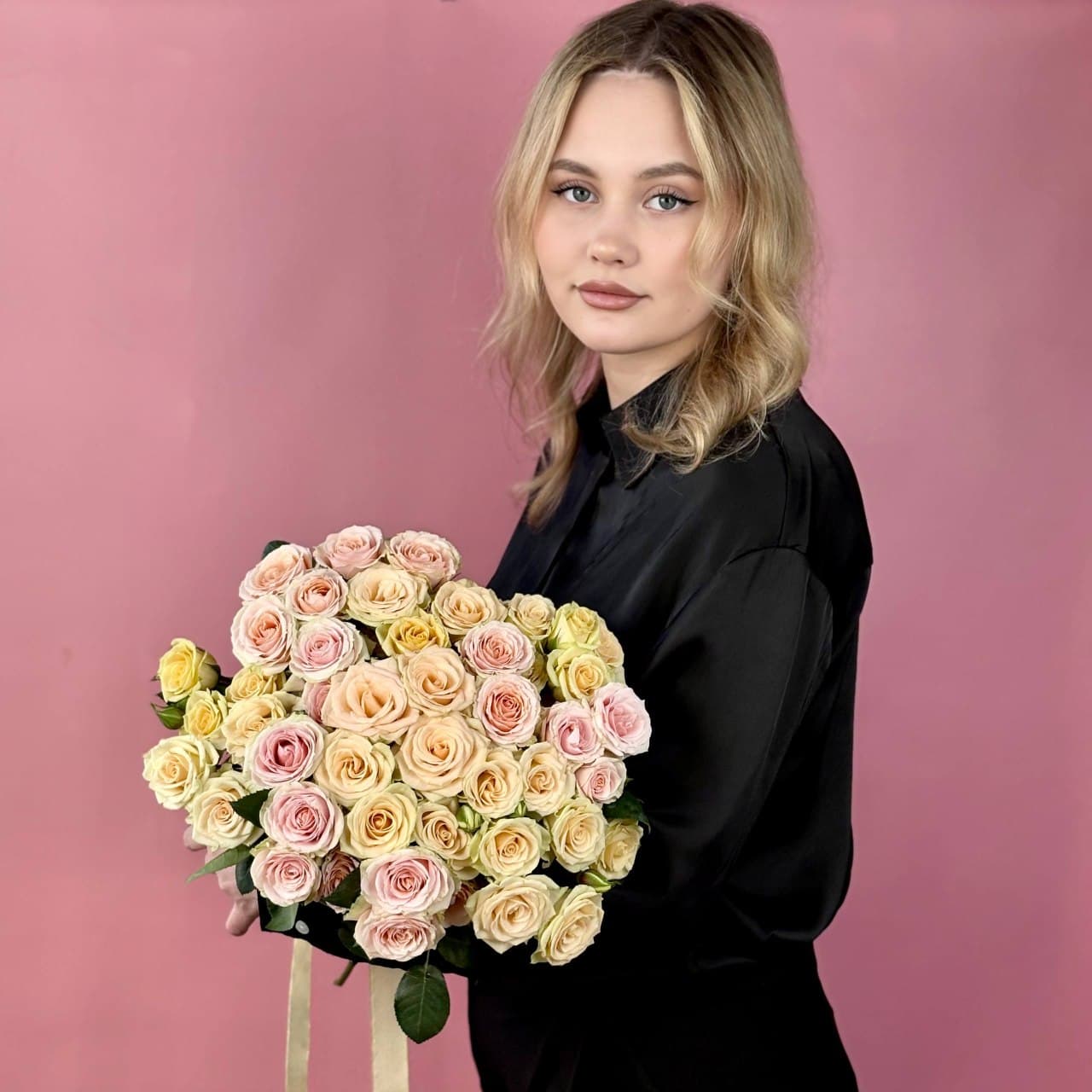 Кустовая роза микс, 15 шт. — миниатюра 4