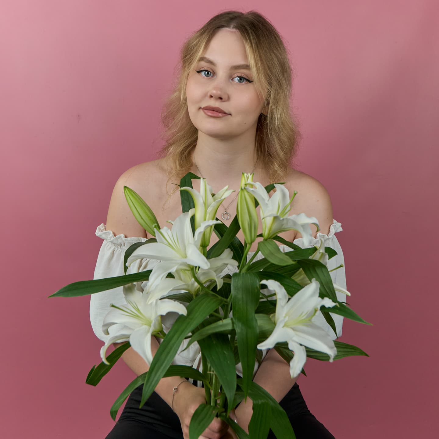 Лилии белые, 3 шт. — миниатюра 2