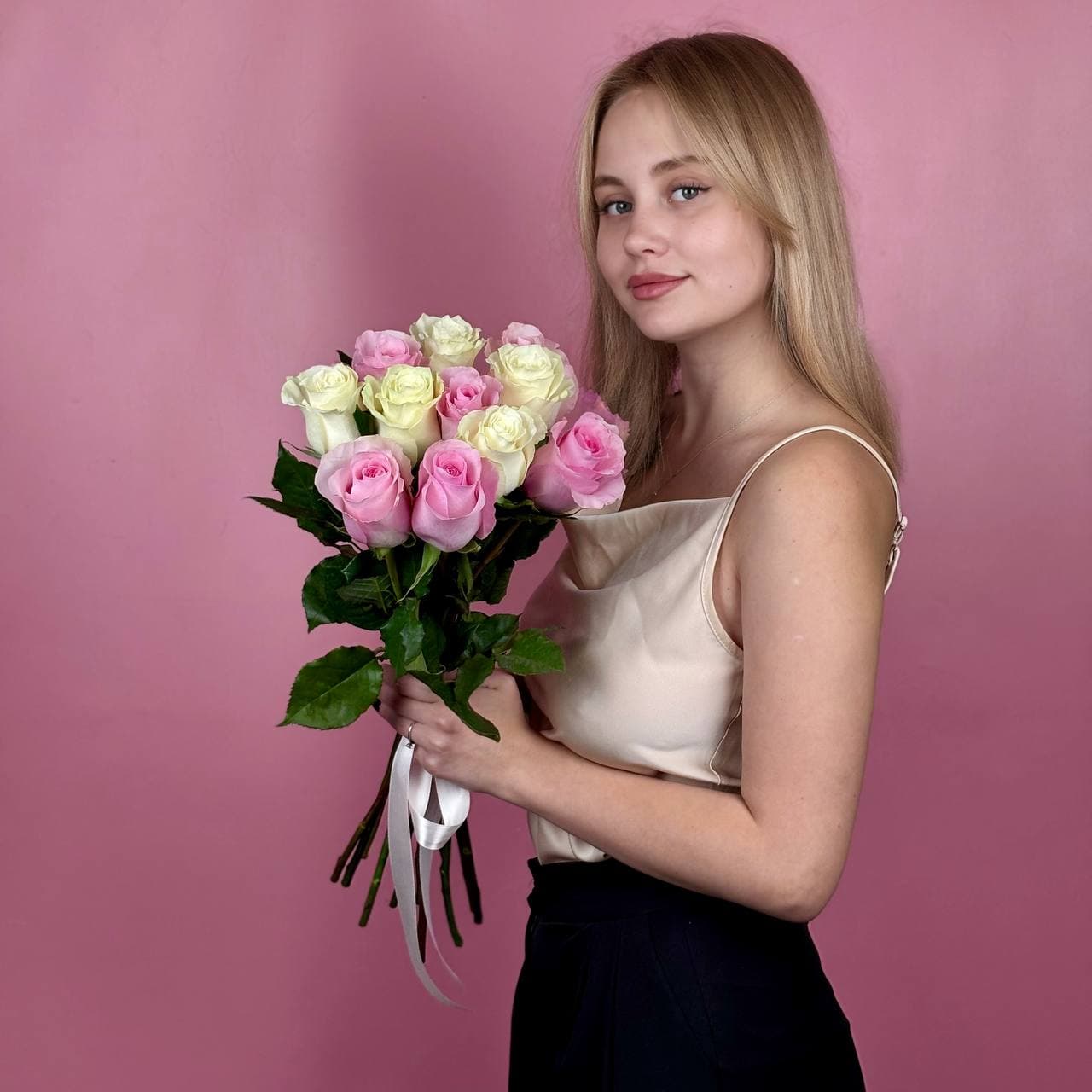 Микс розы, 11 шт. Белые-Розовые — миниатюра 3