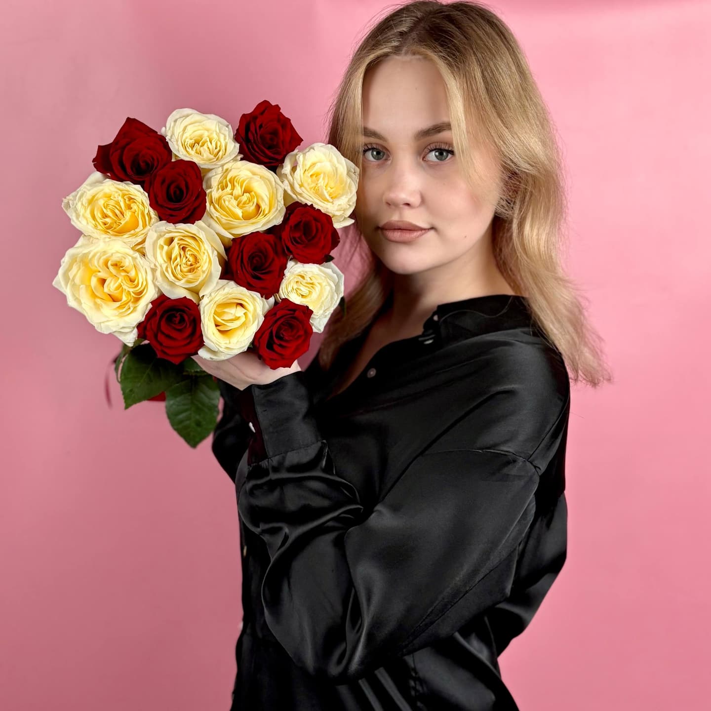 Микс розы, 15 шт. Красные-Сорт Канделат — миниатюра 2