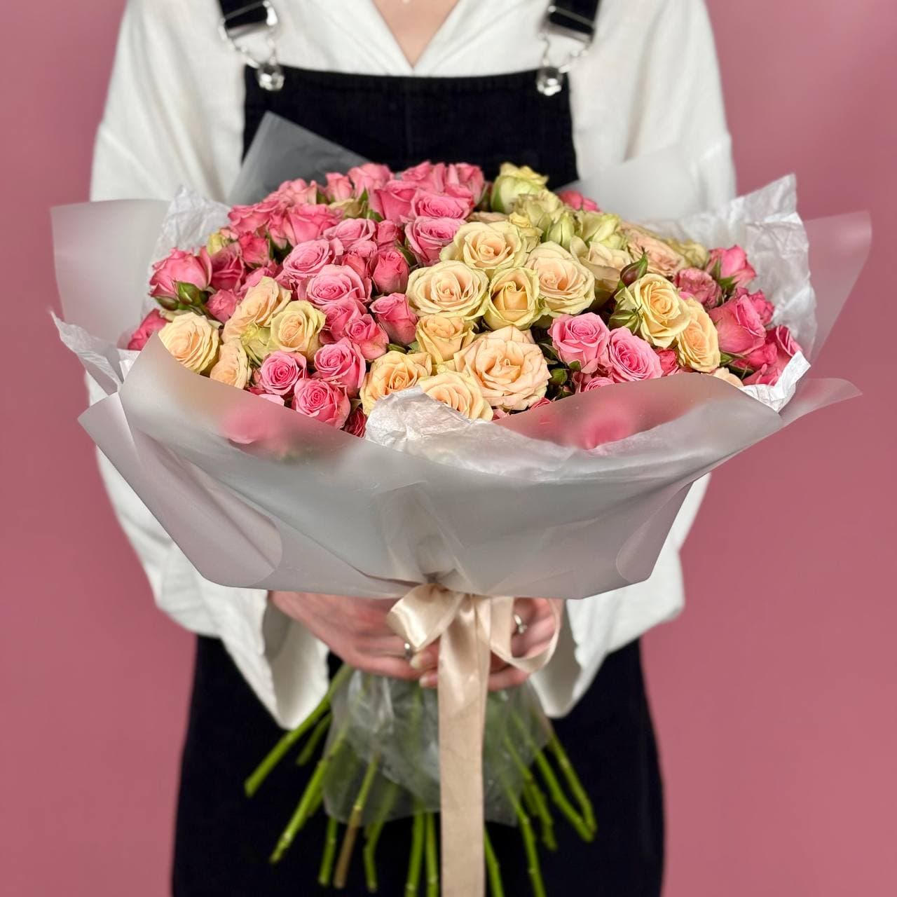 Кустовая роза, 29 шт. микс в упаковке — миниатюра 2