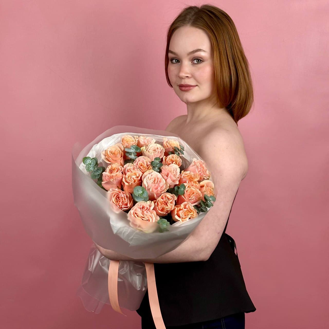 Пионовидные персиковые розы, 19 шт. в упаковке — миниатюра 5