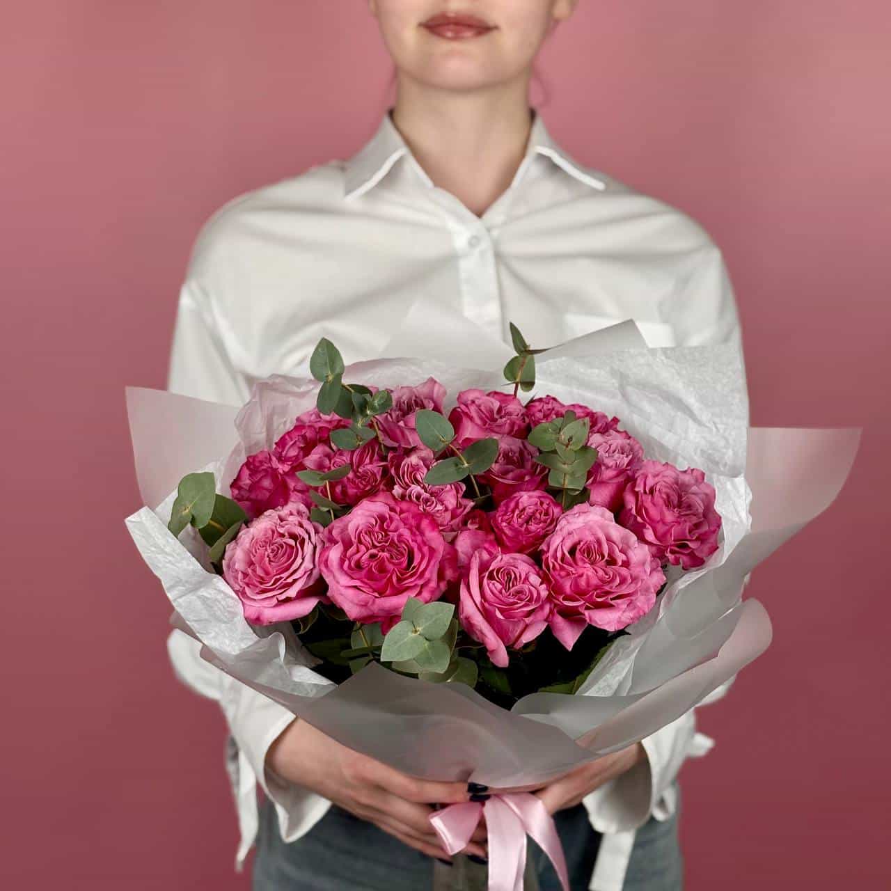 Пионовидные розы Кантри Блюз, 15 шт.
